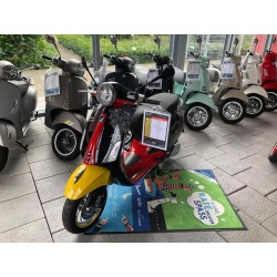 Vespa PRIMAVERA 125 E5 WALT DISNEY