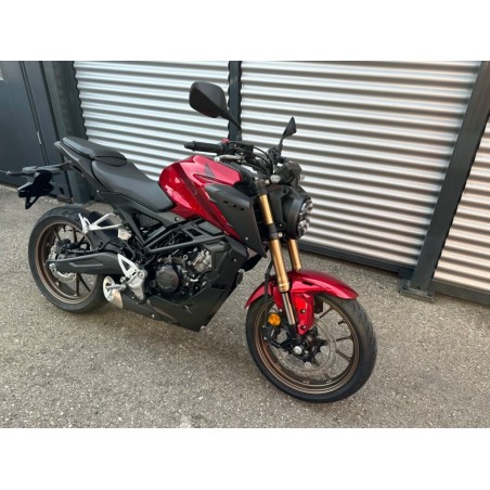 Honda CB125R / “OFERTA DE VERANO” ¡¡BONO SEGURO DE 300€!!