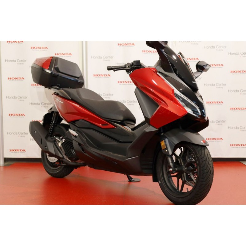 Honda Forza 125