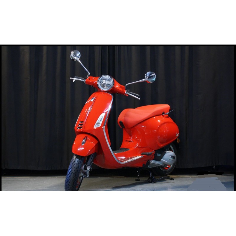 Vespa Primavera 125 E5+ RED