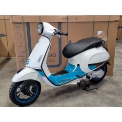 Vespa Primavera 125 Vibe !! +3J. Garantie!! Versand